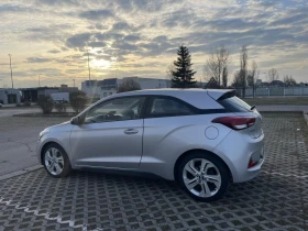 Hyundai I20 Coupe / 1 собственик/ Гаражна / 47000 км - 10900 € / 21318.55 лв. - 33496998 6