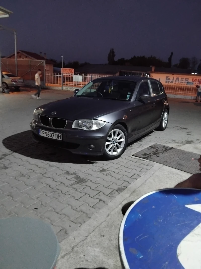 BMW 120, снимка 1 - Автомобили и джипове - 47460991