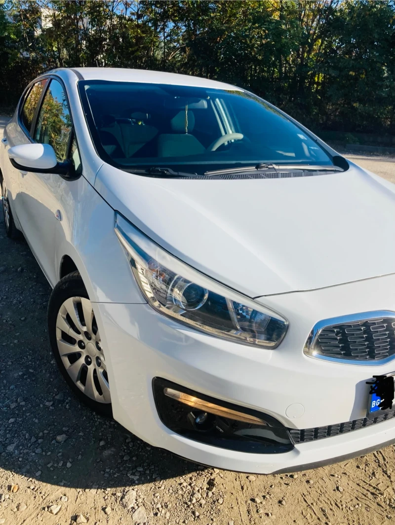 Kia Ceed Kia Ceed 1.6  EURO 6B, снимка 1 - Автомобили и джипове - 47821043