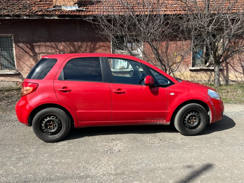 Suzuki SX4, снимка 4 - Автомобили и джипове - 49425413