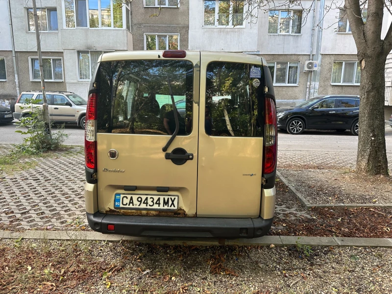 Fiat Doblo 1.9Mjet, снимка 4 - Автомобили и джипове - 49611097