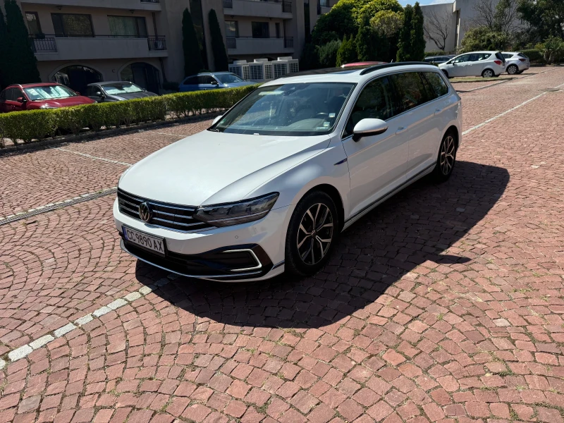VW Passat, снимка 2 - Автомобили и джипове - 51706808