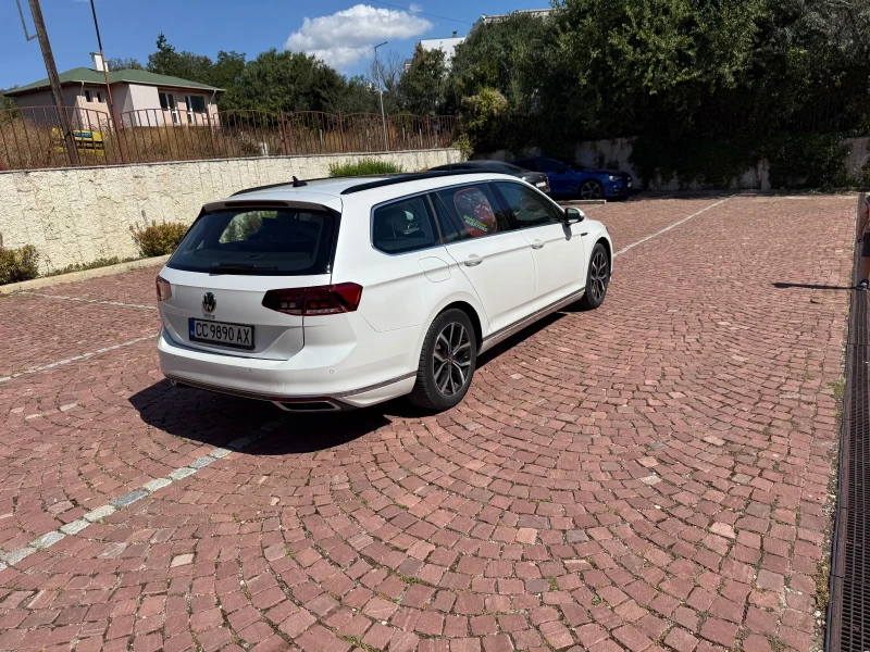 VW Passat, снимка 4 - Автомобили и джипове - 51706808