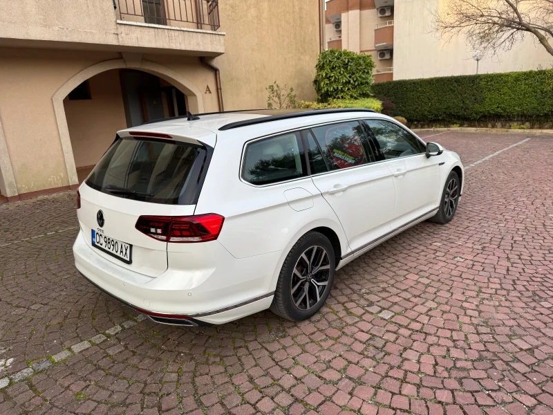 VW Passat, снимка 13 - Автомобили и джипове - 51706808