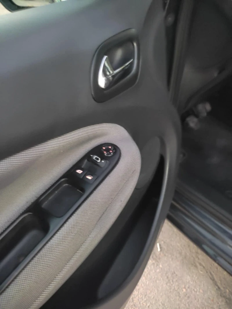 Citroen C3 Picasso 1.6, снимка 7 - Автомобили и джипове - 52344531