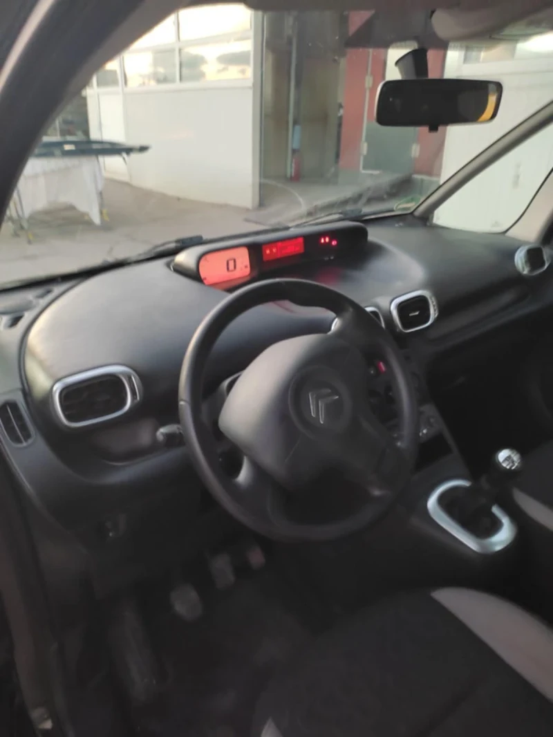 Citroen C3 Picasso 1.6, снимка 3 - Автомобили и джипове - 52344531