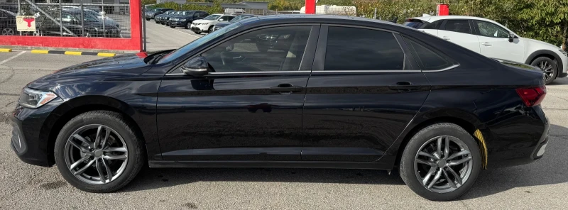 VW Jetta Sport 1.5, снимка 8 - Автомобили и джипове - 52346042