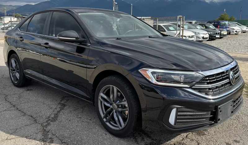 VW Jetta Sport 1.5, снимка 3 - Автомобили и джипове - 52346042