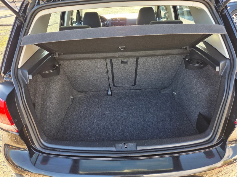 VW Golf 2.0TDI/High-Line, снимка 14 - Автомобили и джипове - 52825867