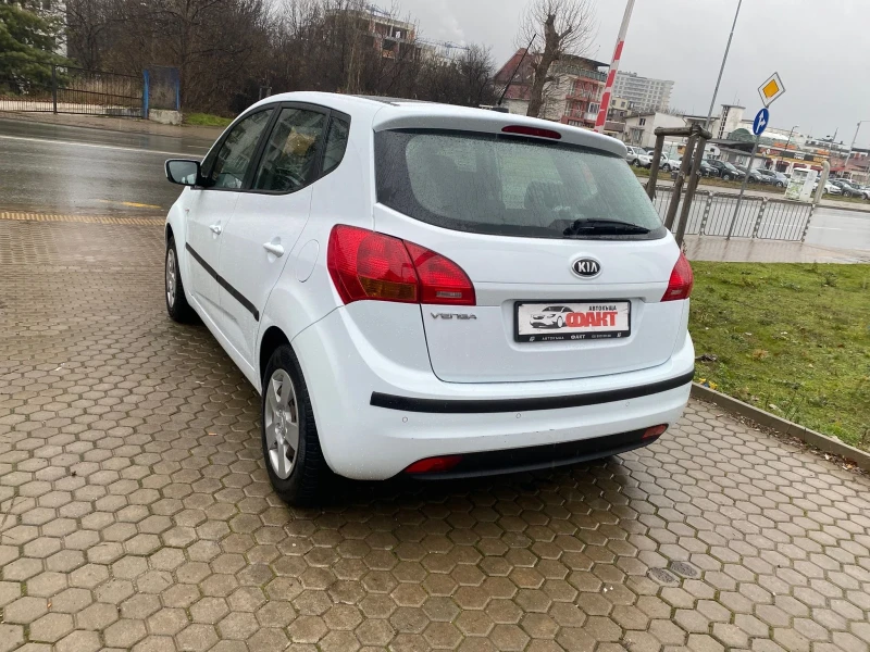 Kia Venga 1.4i/PANORAMA, снимка 6 - Автомобили и джипове - 52910967