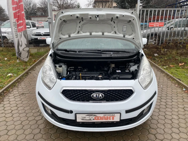 Kia Venga 1.4i/PANORAMA, снимка 15 - Автомобили и джипове - 52910967