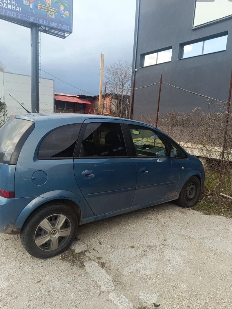 Opel Meriva 1.6 бензин/газ , снимка 4 - Автомобили и джипове - 52966241