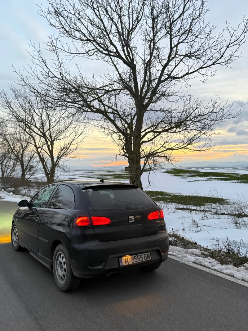 Seat Ibiza, снимка 3 - Автомобили и джипове - 53264924