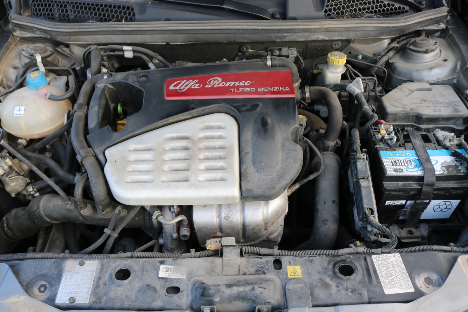 Alfa Romeo Giulietta 1.4i TURBO / ГАЗОВ ИНЖЕКЦИОН | Mobile.bg — изображение 17