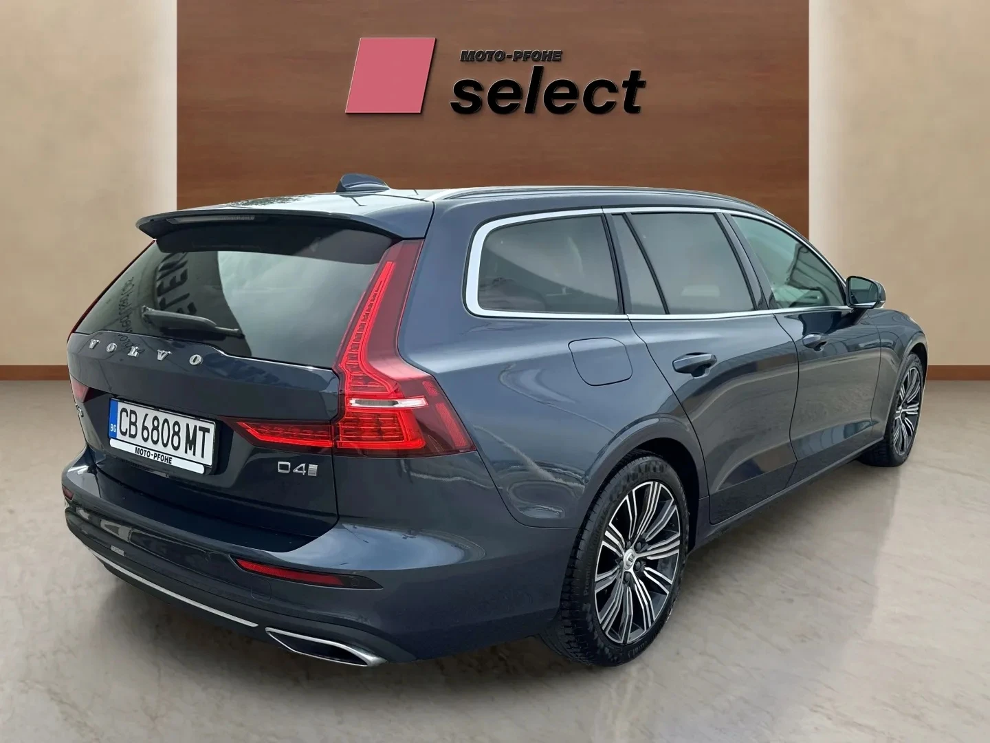 Volvo V60 2.0 D - изображение 7