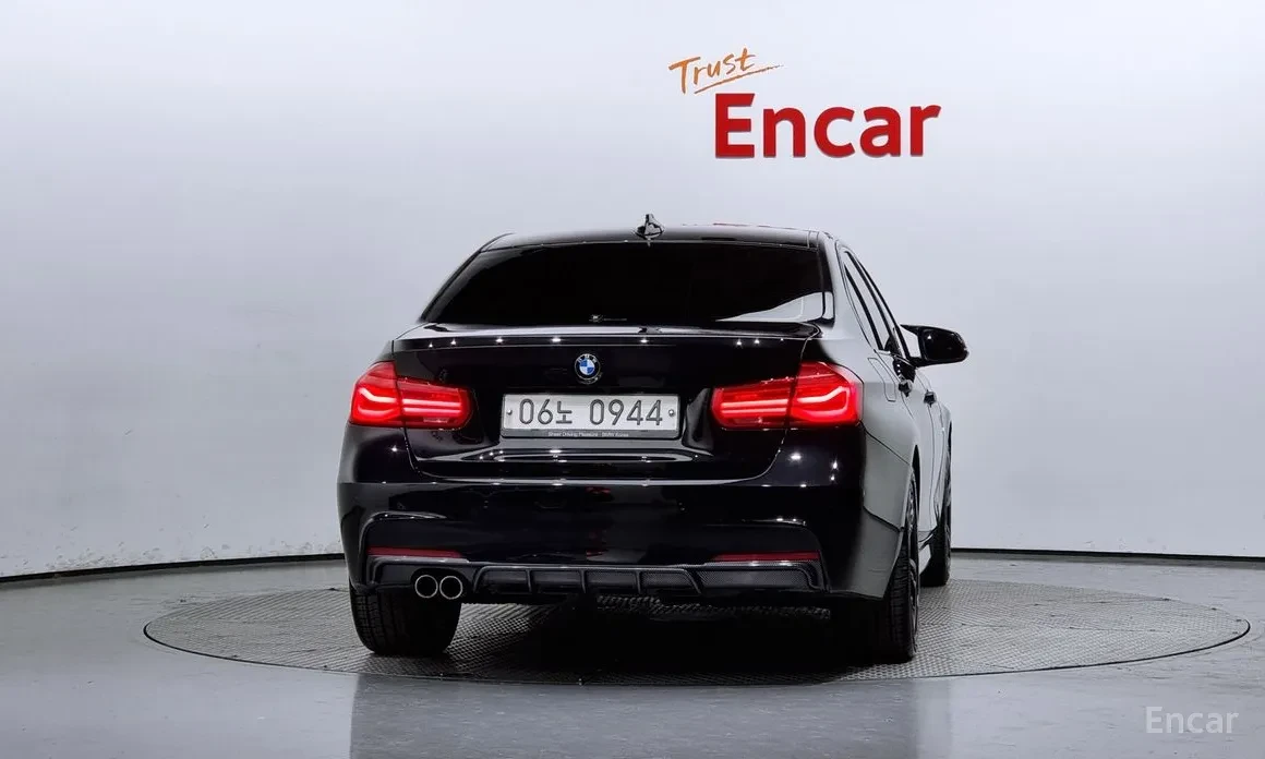 BMW 320 3 Series (F30) 320d M Sport - изображение 4