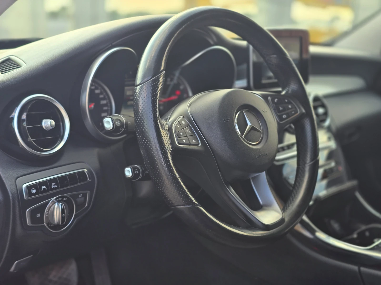 Mercedes-Benz C 180 Turbo* 177 000km - изображение 8