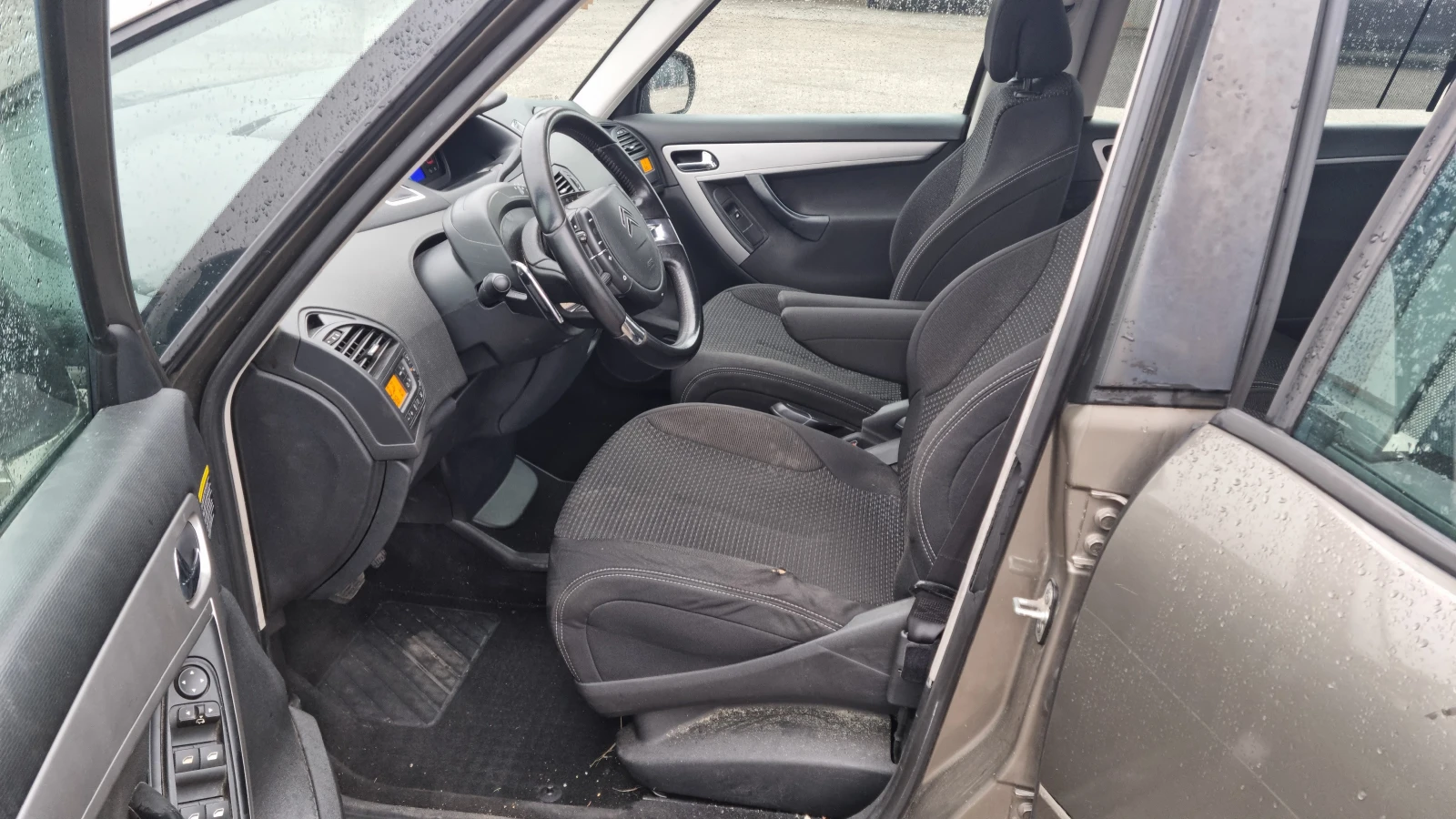Citroen C4 Picasso 2 0 HDI EXCLUSIVE  - изображение 7