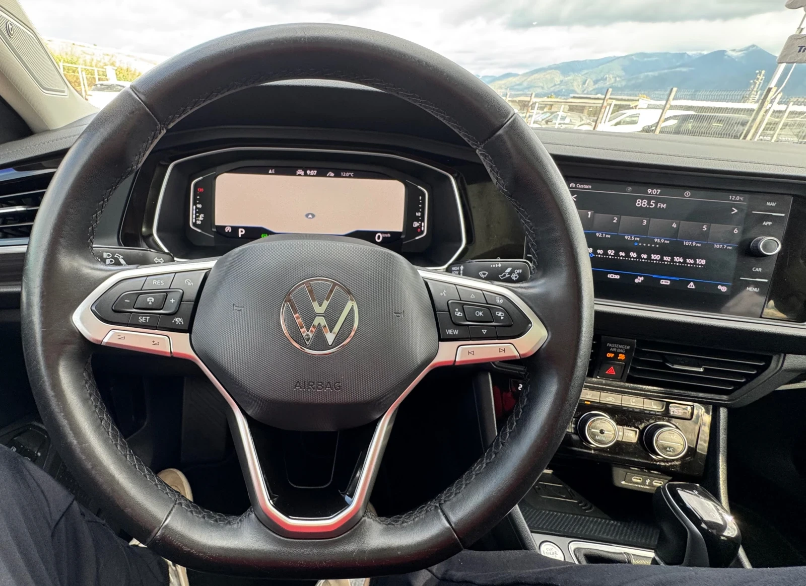 VW Jetta Sport 1.5 | Mobile.bg   14