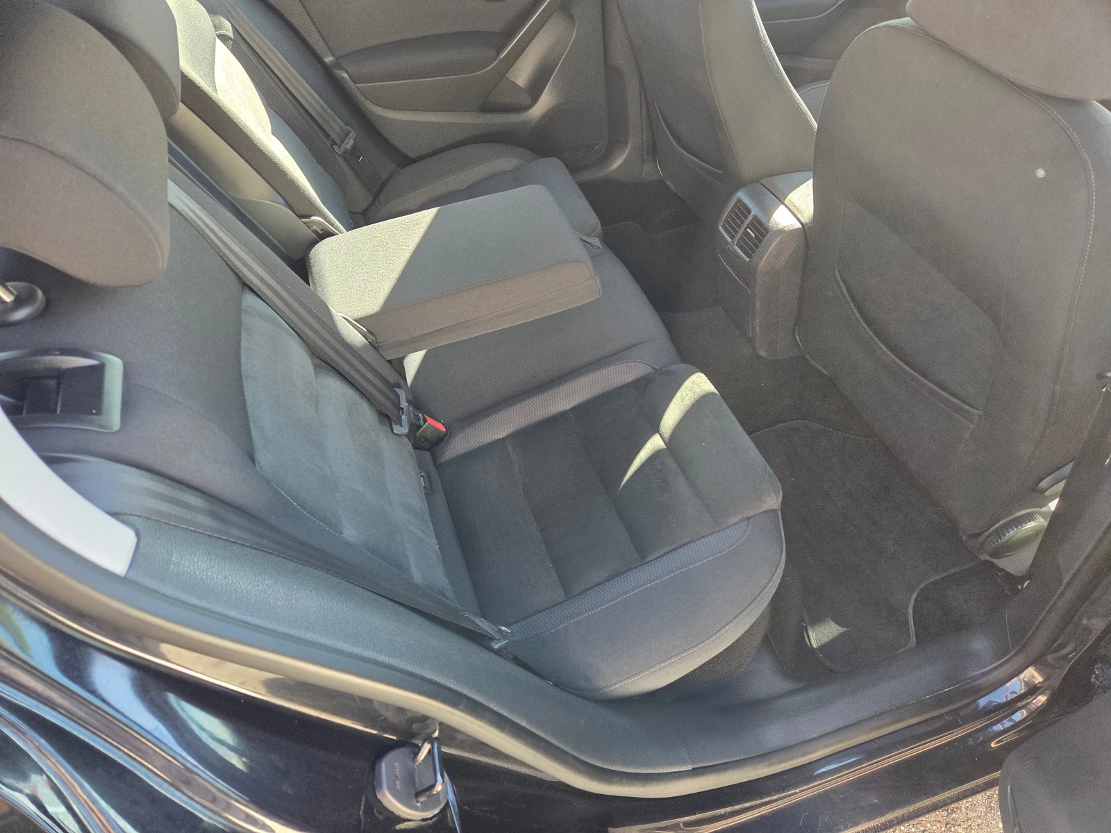 VW Golf 2.0TDI/High-Line | Mobile.bg � ����������� 11