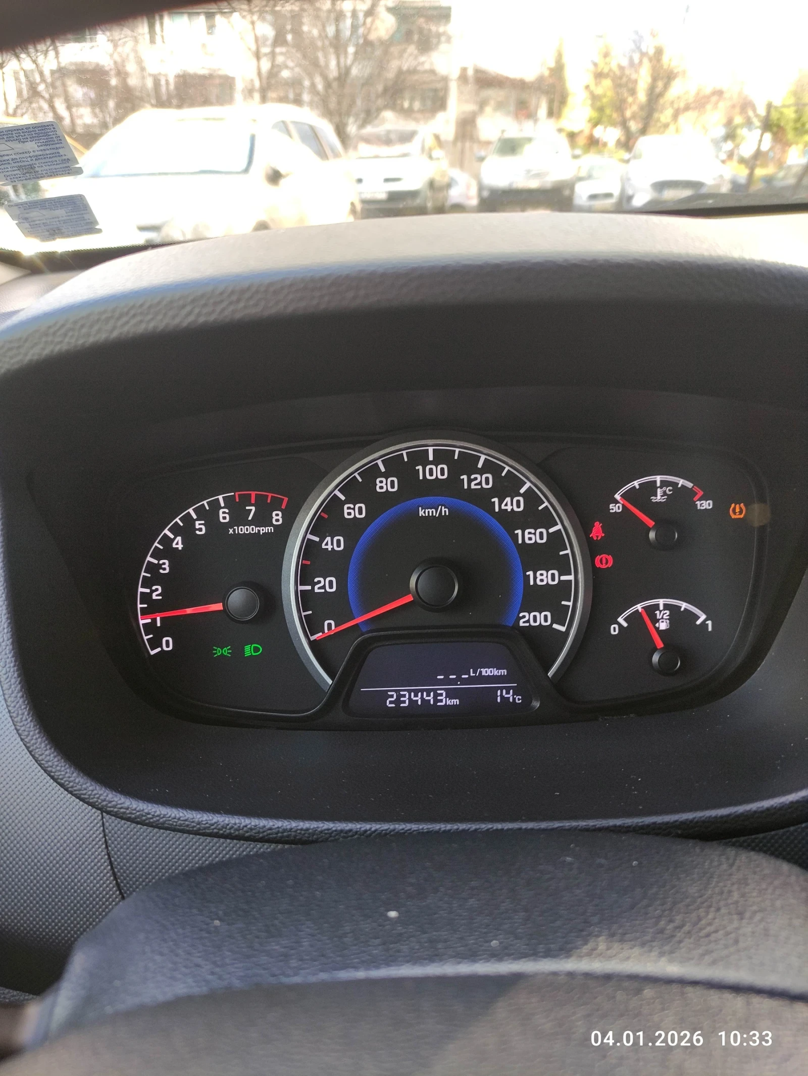 Hyundai I10 1.0 67hp - изображение 8