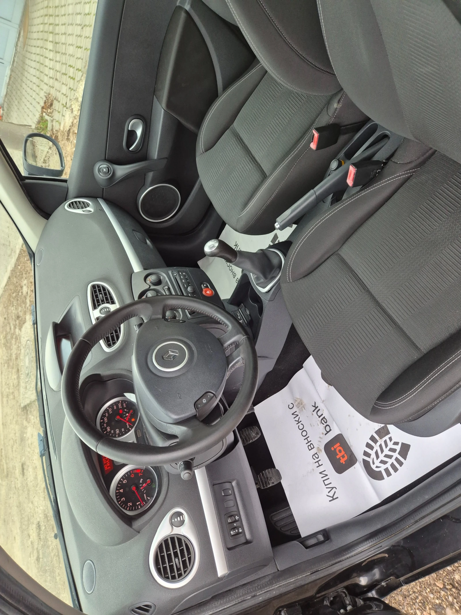 Renault Clio 1.2i* ГАЗ - изображение 9