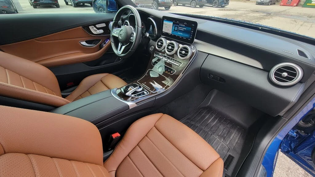 Mercedes-Benz C 300 * АвтоКредит * (ЦЕНА ДО БГ), снимка 16 - Автомобили и джипове - 54137952