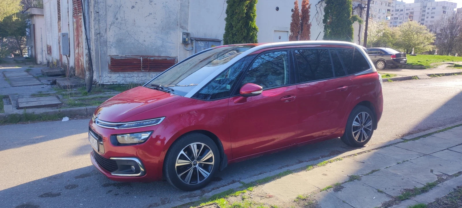 Citroen Grand C4 Picasso 2.0 BlueHDI 7 места, снимка 2 - Автомобили и джипове - 54206517
