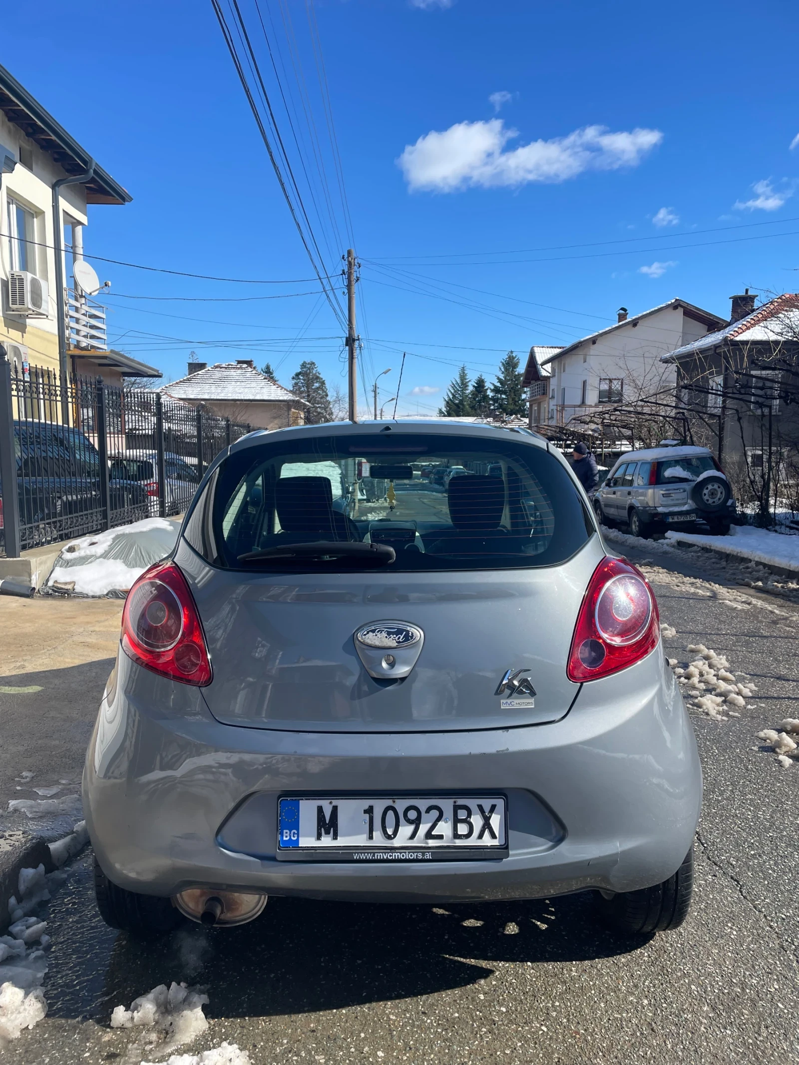 Ford Ka, снимка 6 - Автомобили и джипове - 54237359
