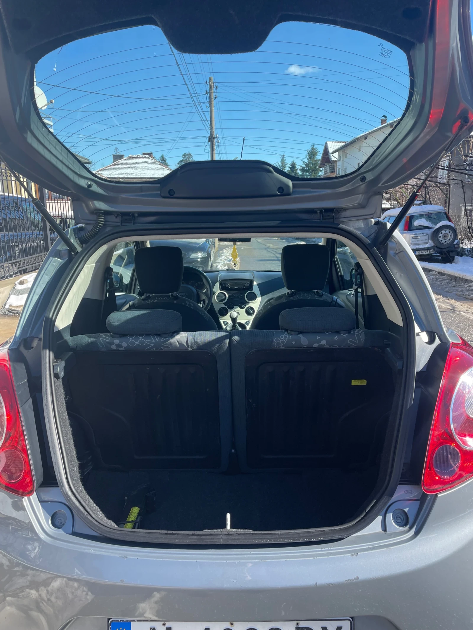 Ford Ka, снимка 10 - Автомобили и джипове - 54237359