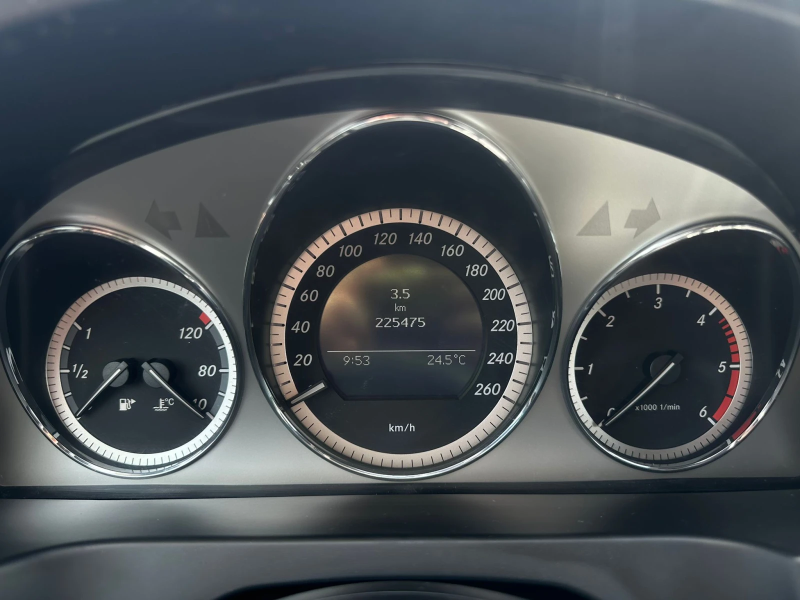 Mercedes-Benz C 220 / AMG / TOP /, снимка 14 - Автомобили и джипове - 54608309