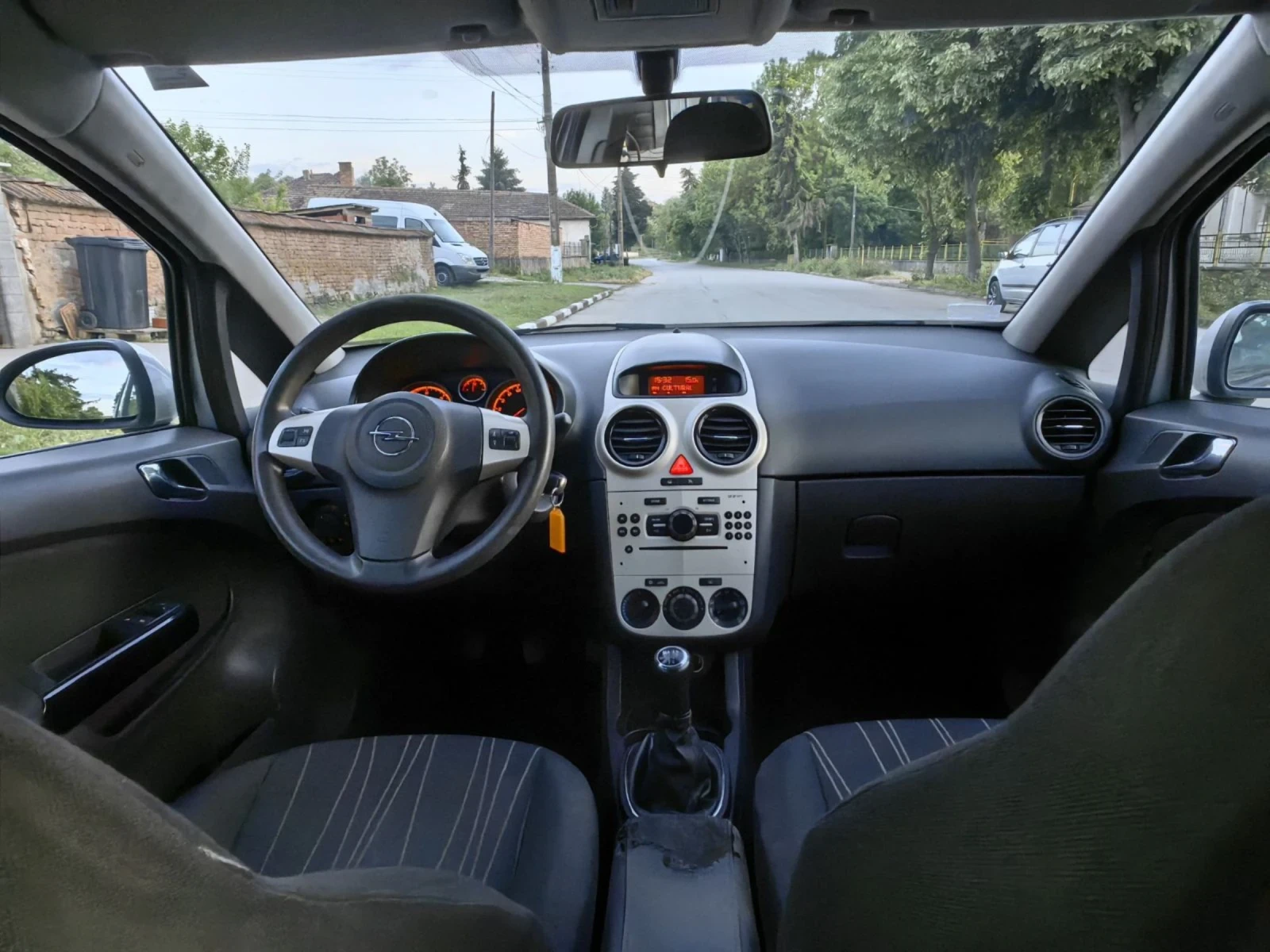 Opel Corsa, снимка 9 - Автомобили и джипове - 54618959