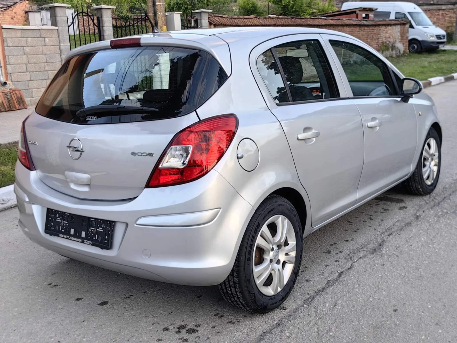 Opel Corsa, снимка 8 - Автомобили и джипове - 54618959