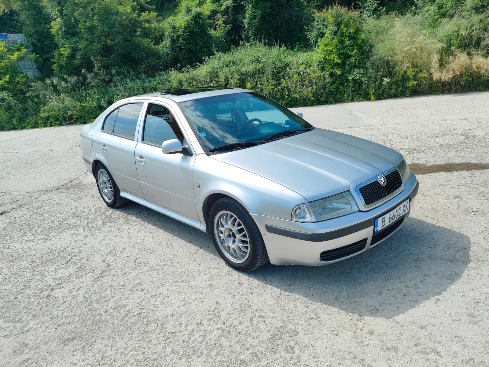 Skoda Octavia Laurin & Klement, снимка 3 - Автомобили и джипове - 54822432