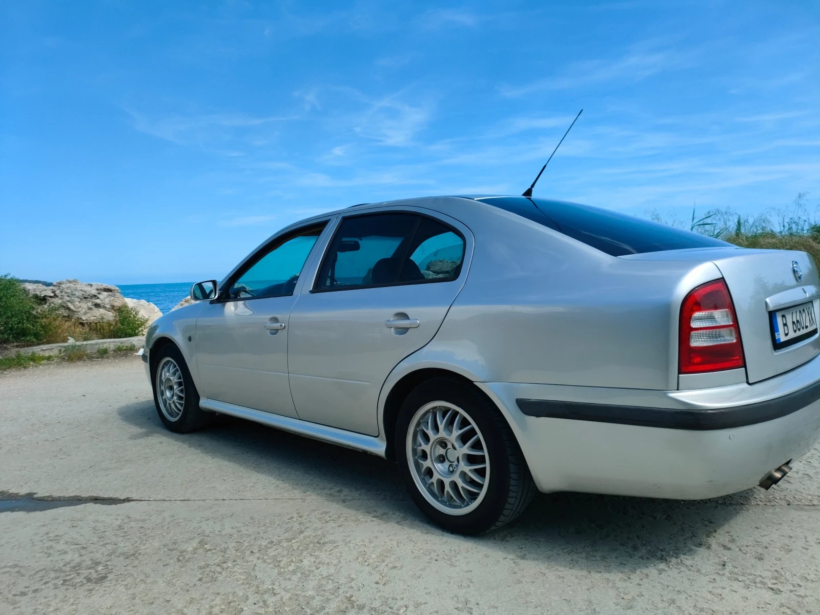 Skoda Octavia Laurin & Klement, снимка 5 - Автомобили и джипове - 54822432