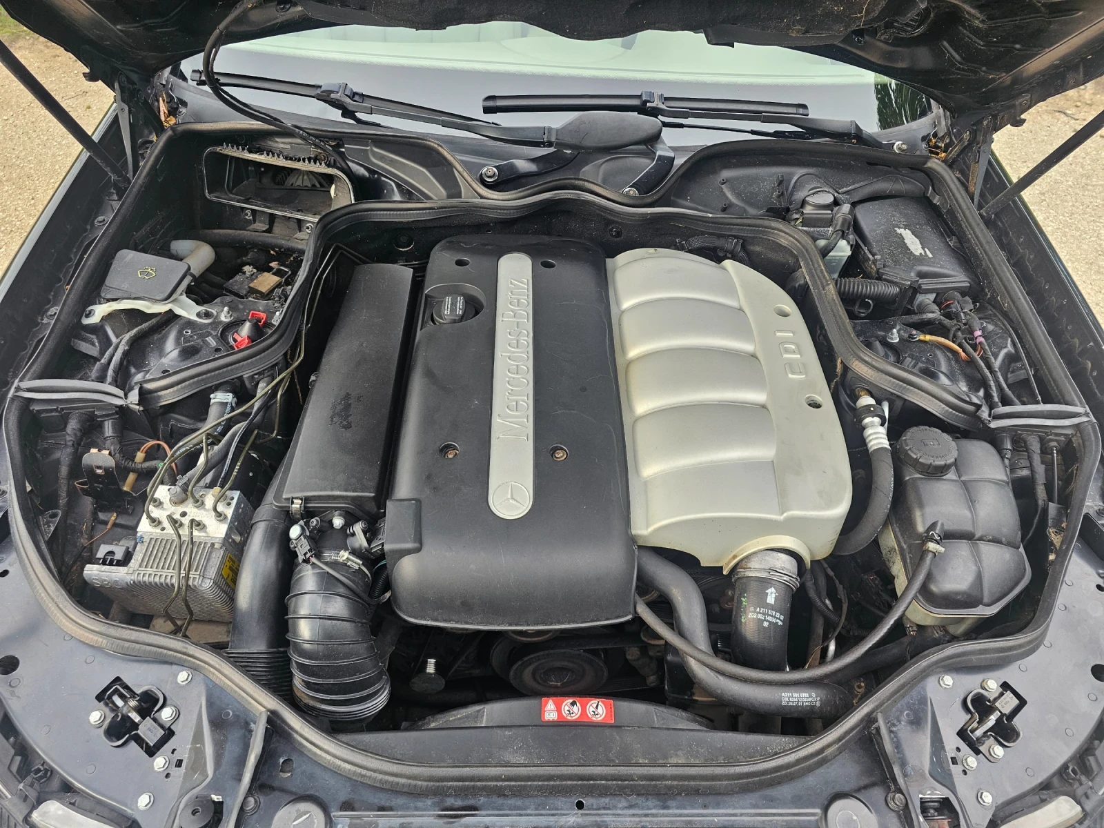 Mercedes-Benz E 220 220 CDI 150кс., снимка 13 - Автомобили и джипове - 54856670