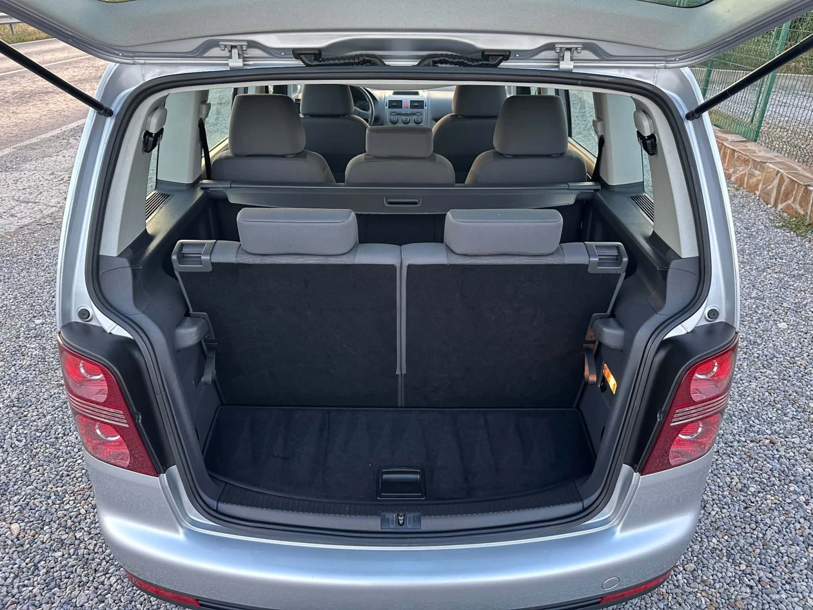VW Touran 1.9TDI* 105* 120 000 ��* ��������* 7�* ���� ���* � | Mobile.bg � ����������� 12