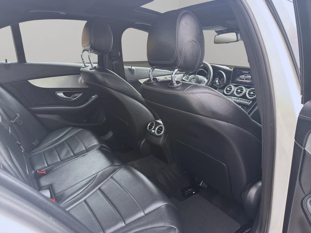 Mercedes-Benz C 400 * BURMASTER * HeadUp *  AвтоКредит * (ЦЕНА ДО БГ), снимка 16 - Автомобили и джипове - 55503469