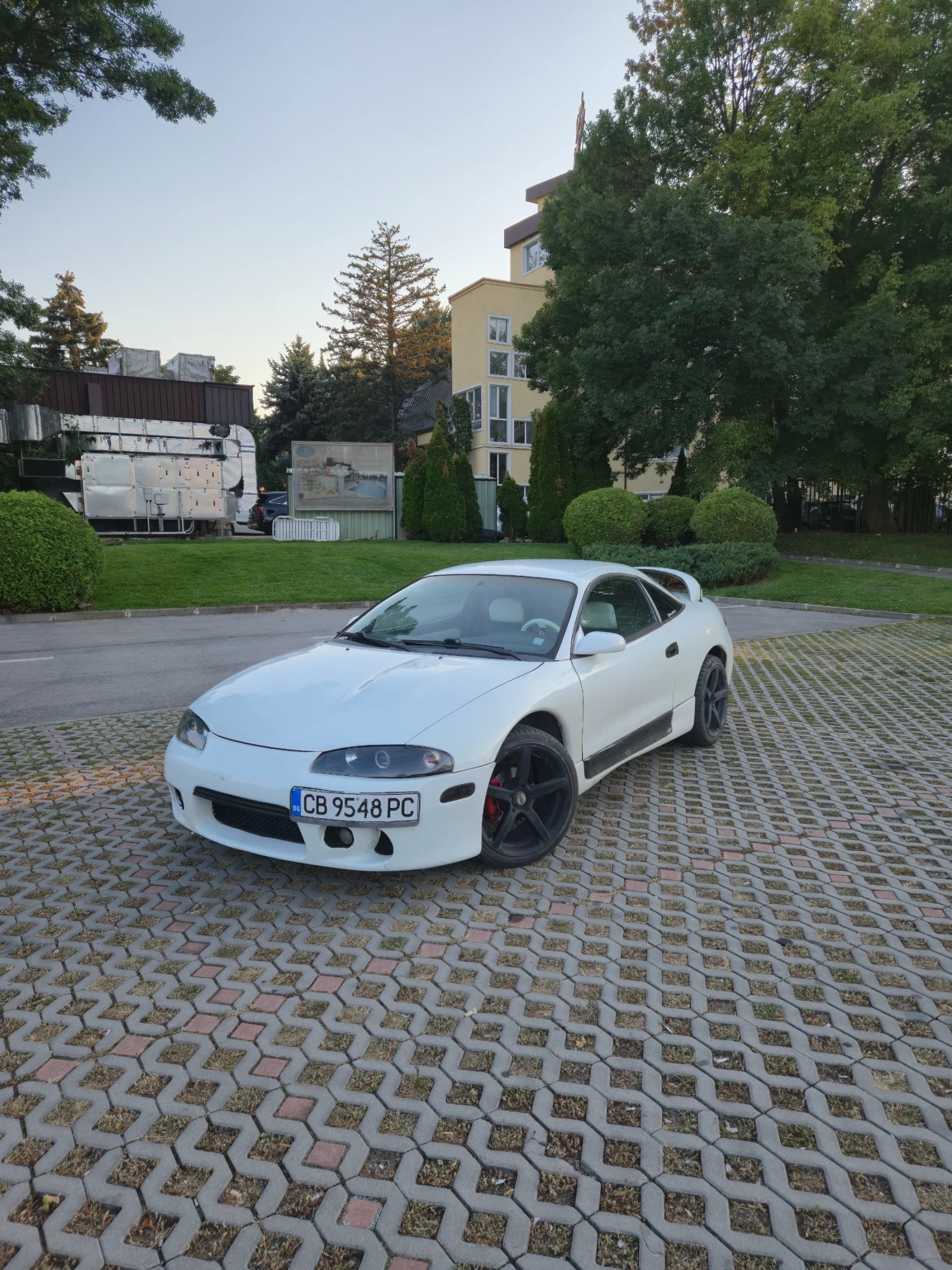 Mitsubishi Eclipse