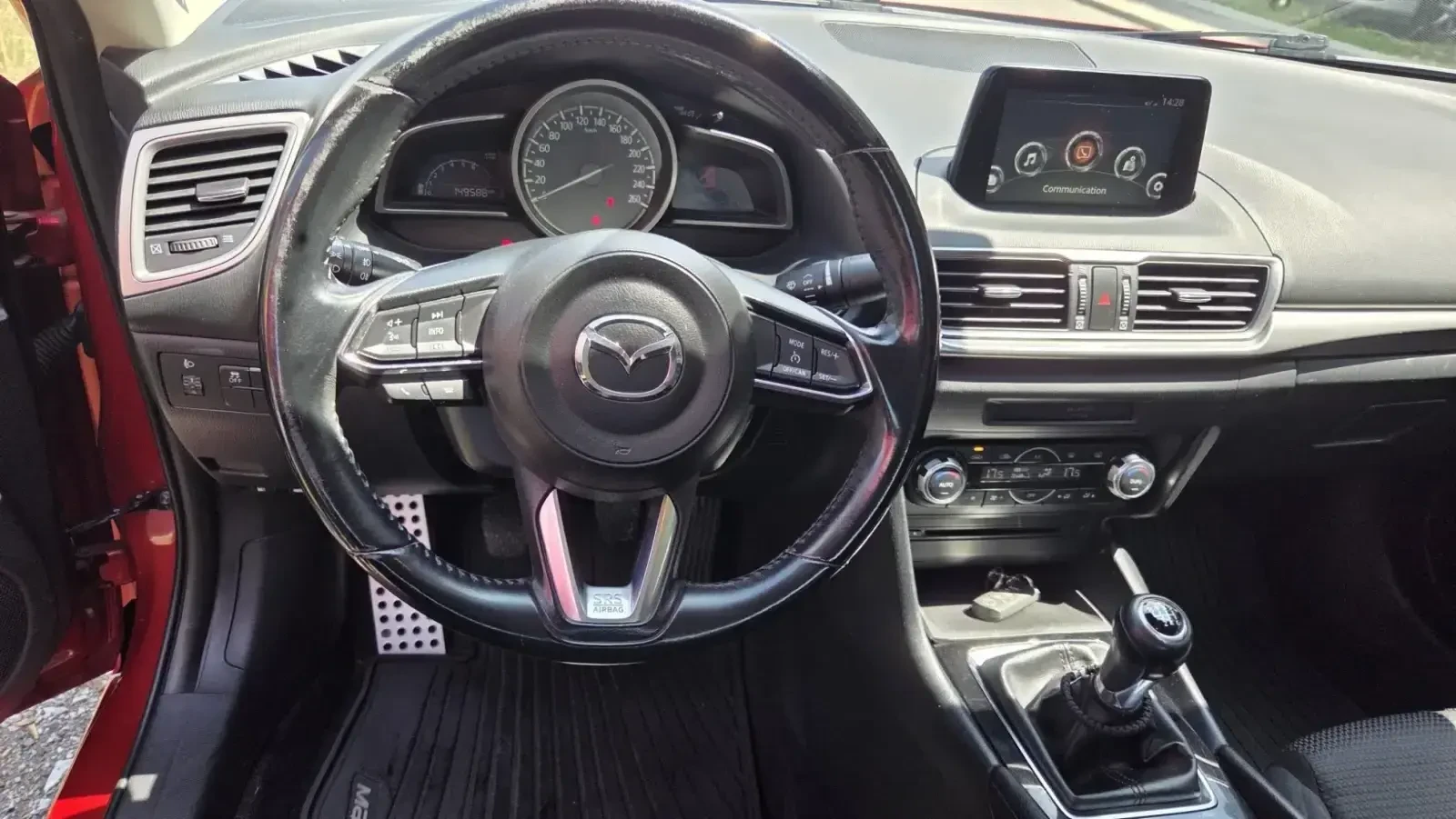 Mazda 3, снимка 8 - Автомобили и джипове - 55618095