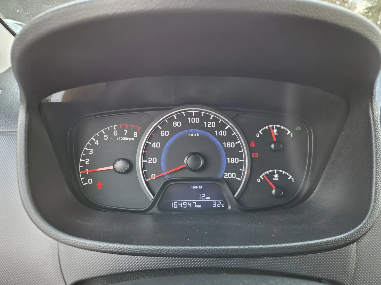 Hyundai I10 1.0i  GPL  euro6, снимка 12 - Автомобили и джипове - 56135951