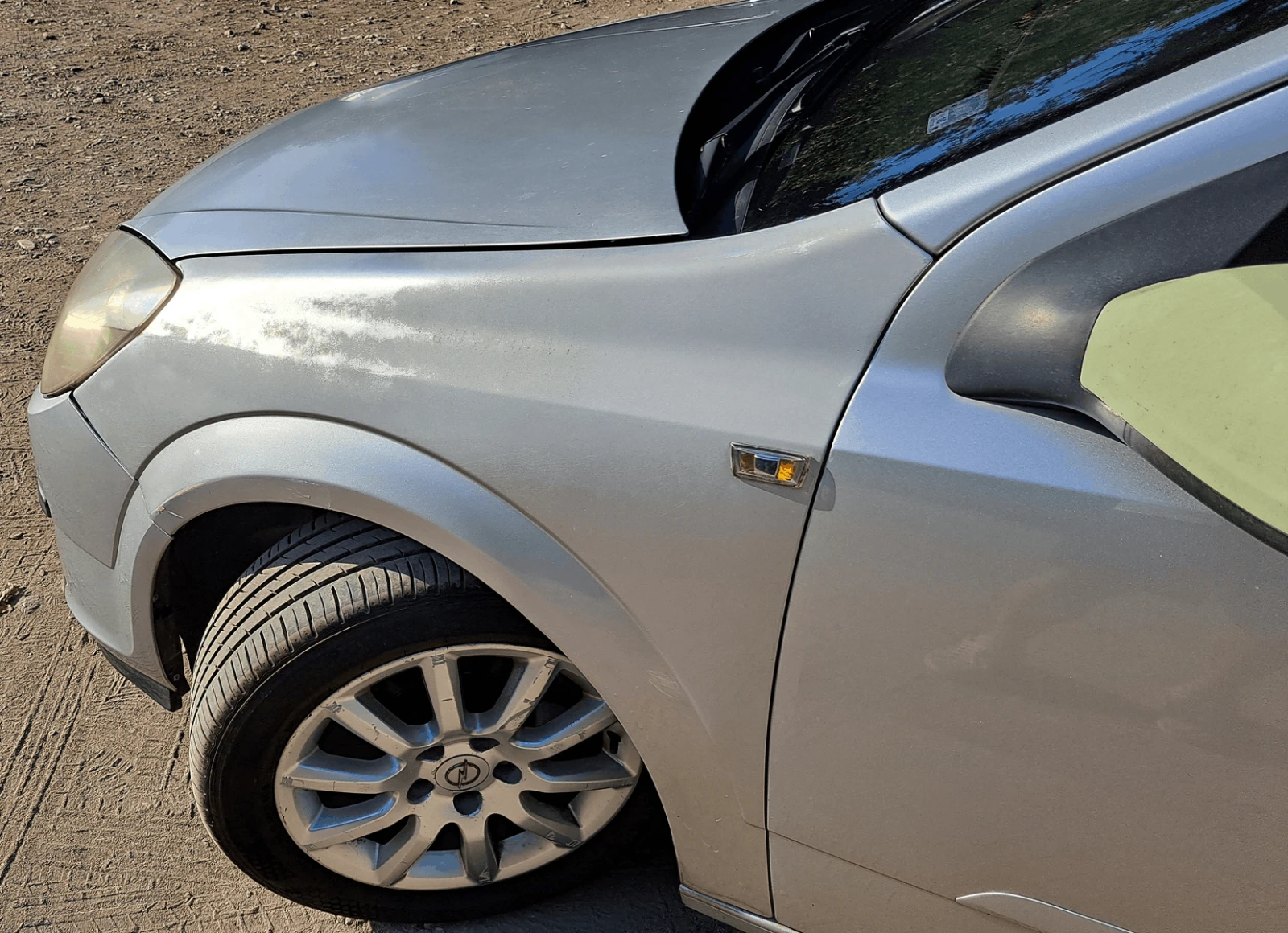 Opel Astra H, снимка 4 - Автомобили и джипове - 56142063