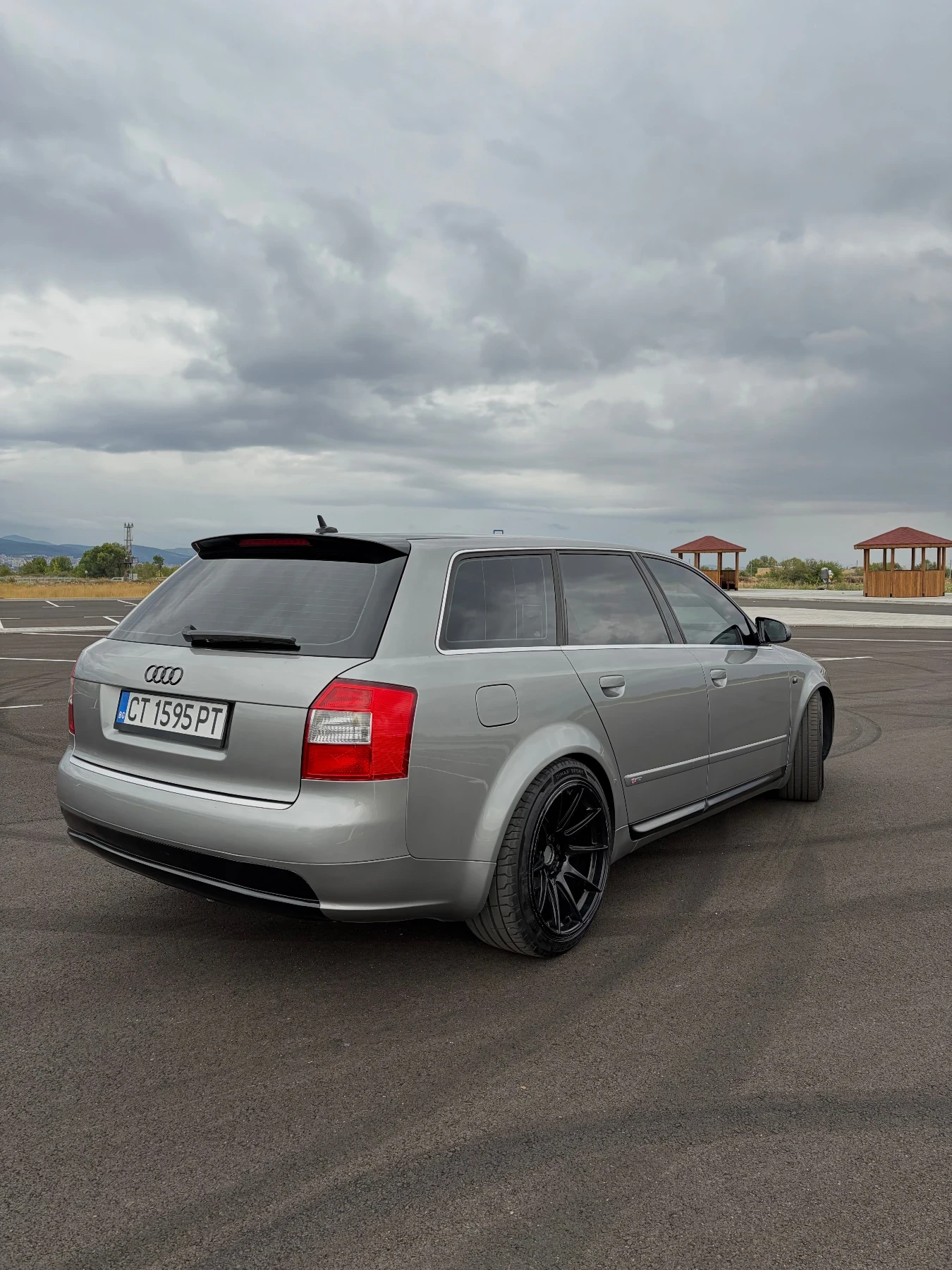 Audi A4 1.9TDI, снимка 3 - Автомобили и джипове - 56239367