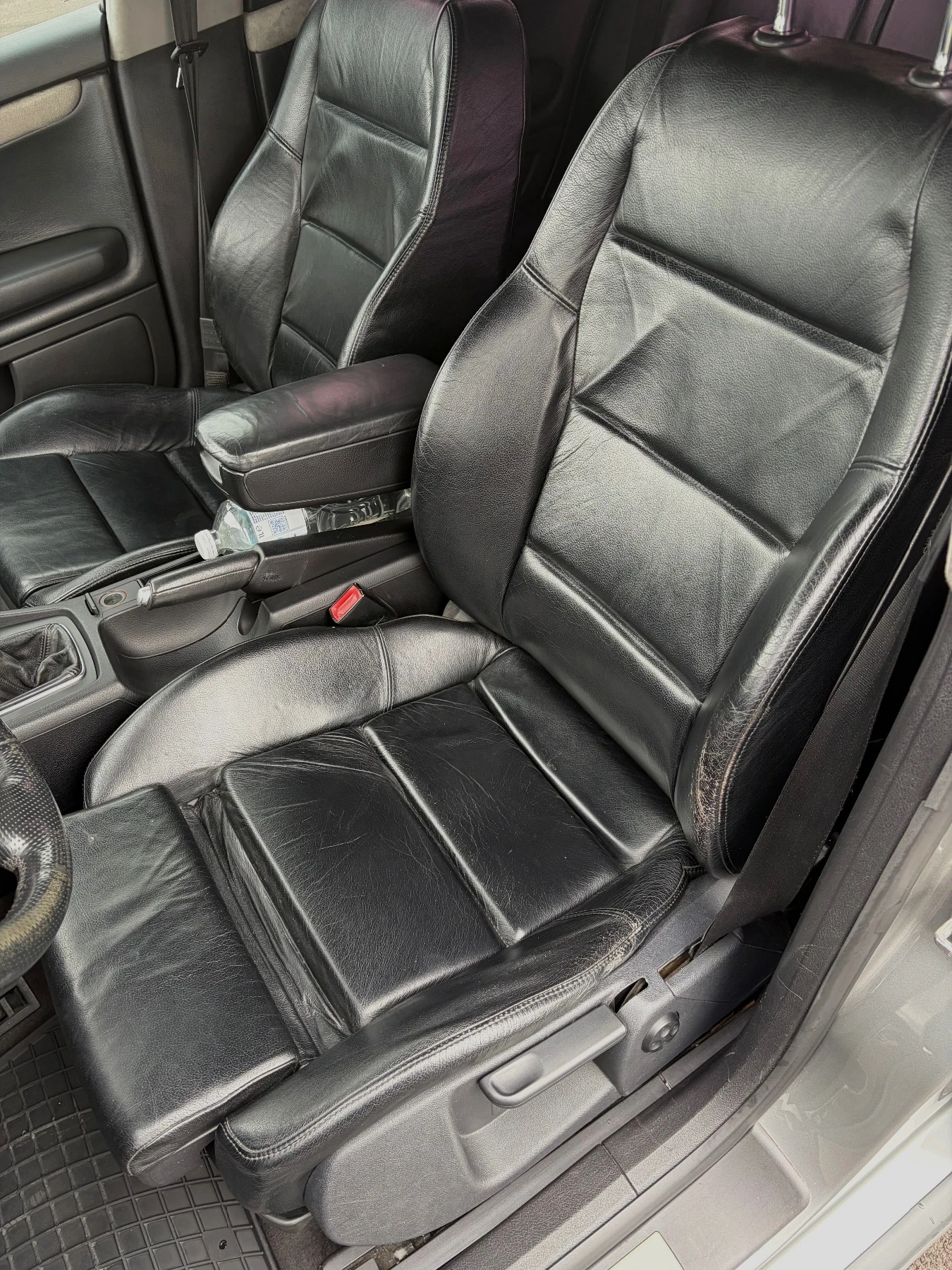 Audi A4 1.9TDI, снимка 11 - Автомобили и джипове - 56239367