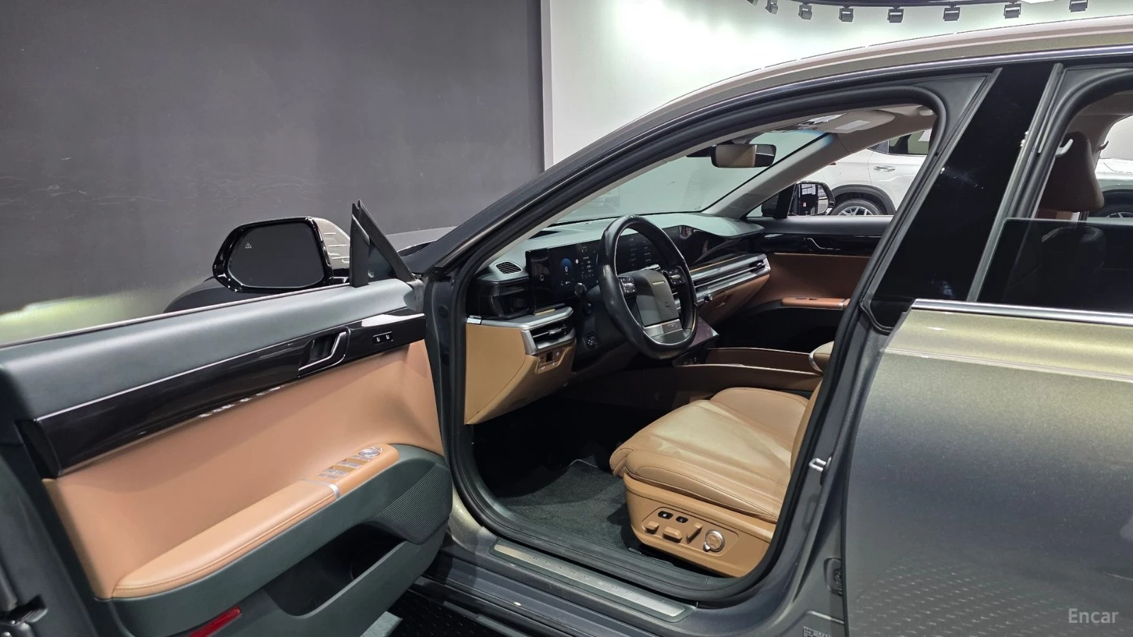 Hyundai Grandeur 2.5 EXCLUSIVE| HUD| 360| �����| MEM| MASSAGE | Mobile.bg � ����������� 9