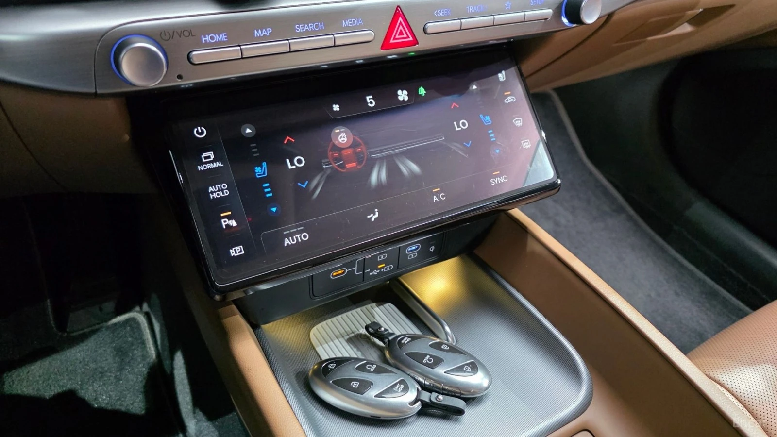 Hyundai Grandeur 2.5 EXCLUSIVE| HUD| 360| �����| MEM| MASSAGE | Mobile.bg � ����������� 14