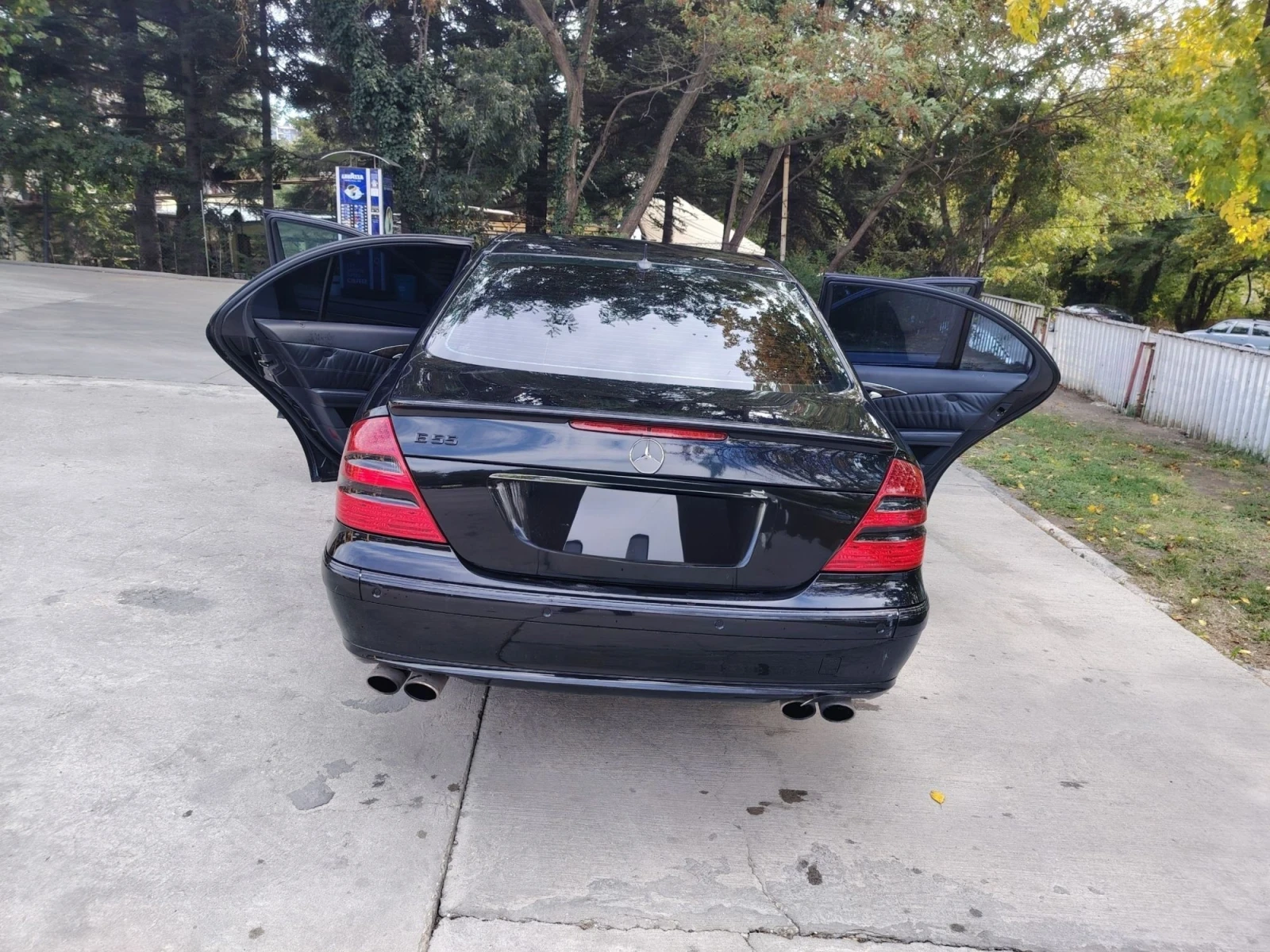 Mercedes-Benz E 500, снимка 2 - Автомобили и джипове - 56522476