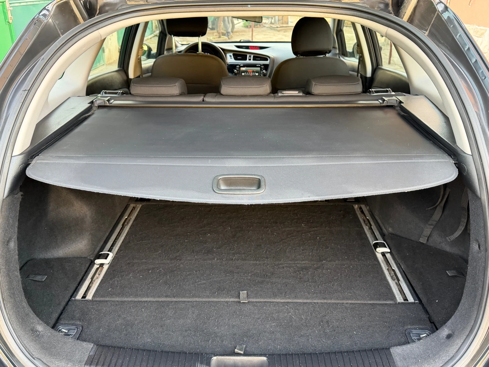 Kia Ceed 1.4, снимка 14 - Автомобили и джипове - 56585529