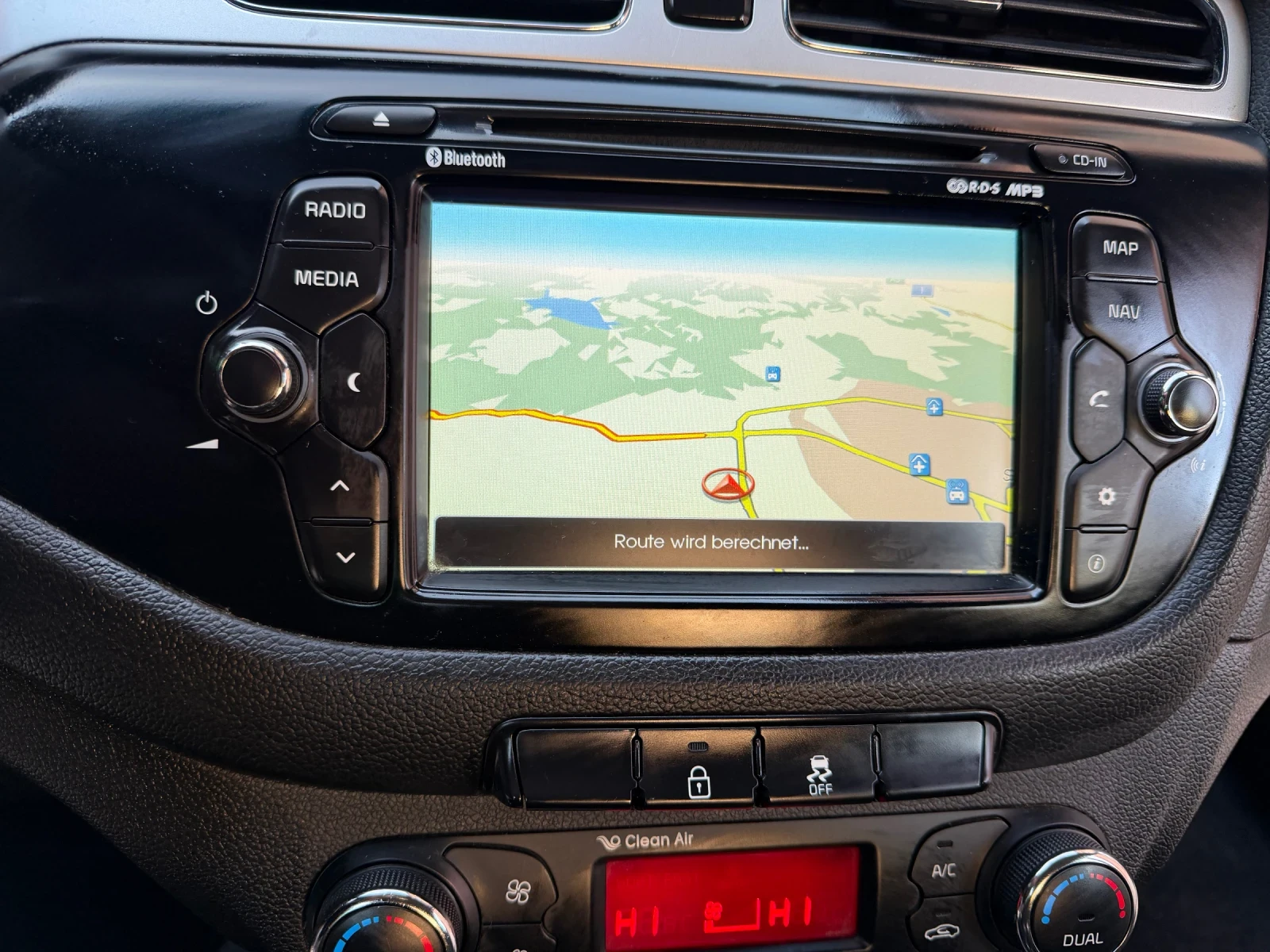 Kia Ceed 1.4, снимка 9 - Автомобили и джипове - 56585529