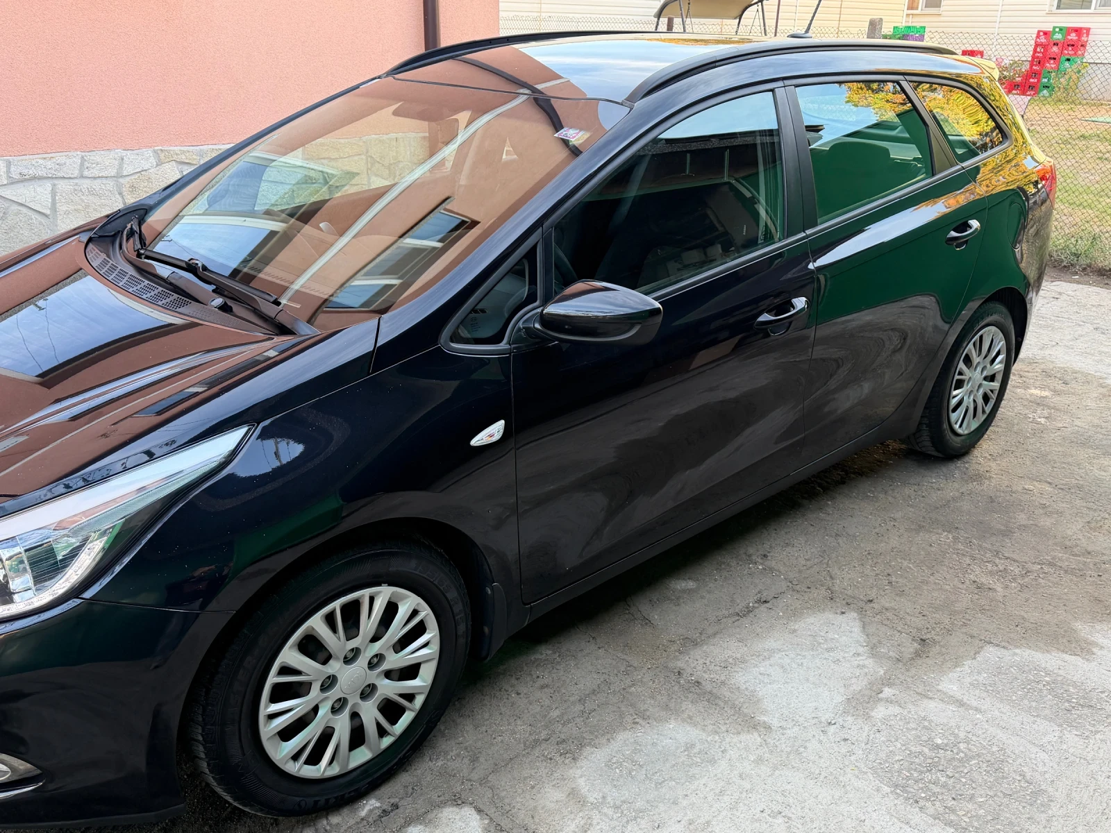 Kia Ceed 1.4, снимка 5 - Автомобили и джипове - 56585529
